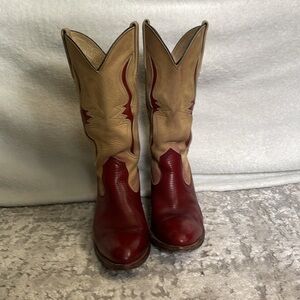 Frye Women's Burgundy and Tan Cowgirl Boots